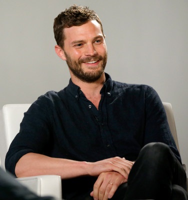 Play Radio - "GLAMOUR": SEKSUALIAUSIAS METŲ VYRAS - JAMIE DORNAN